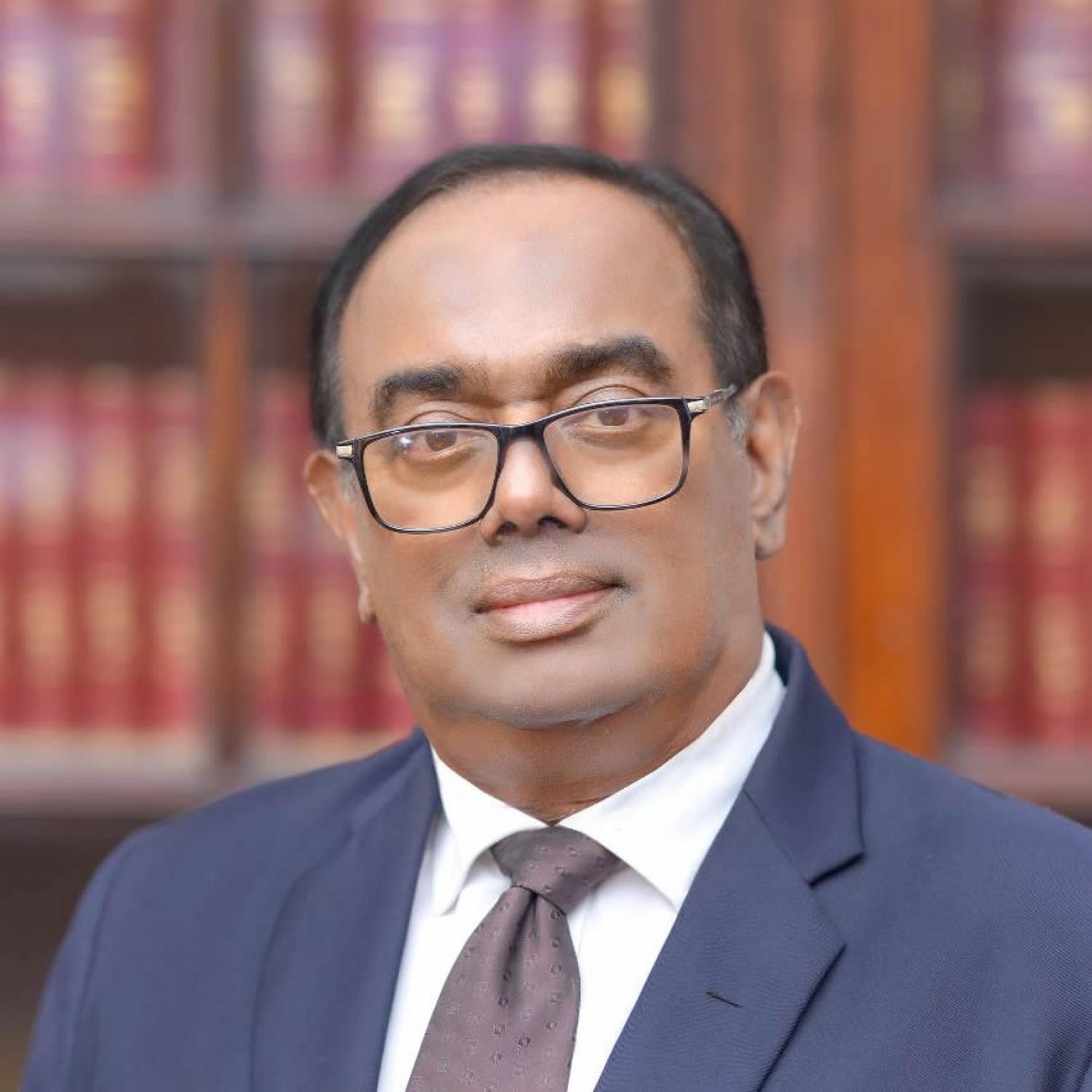 Dr Sunil Jayantha Nawarathne